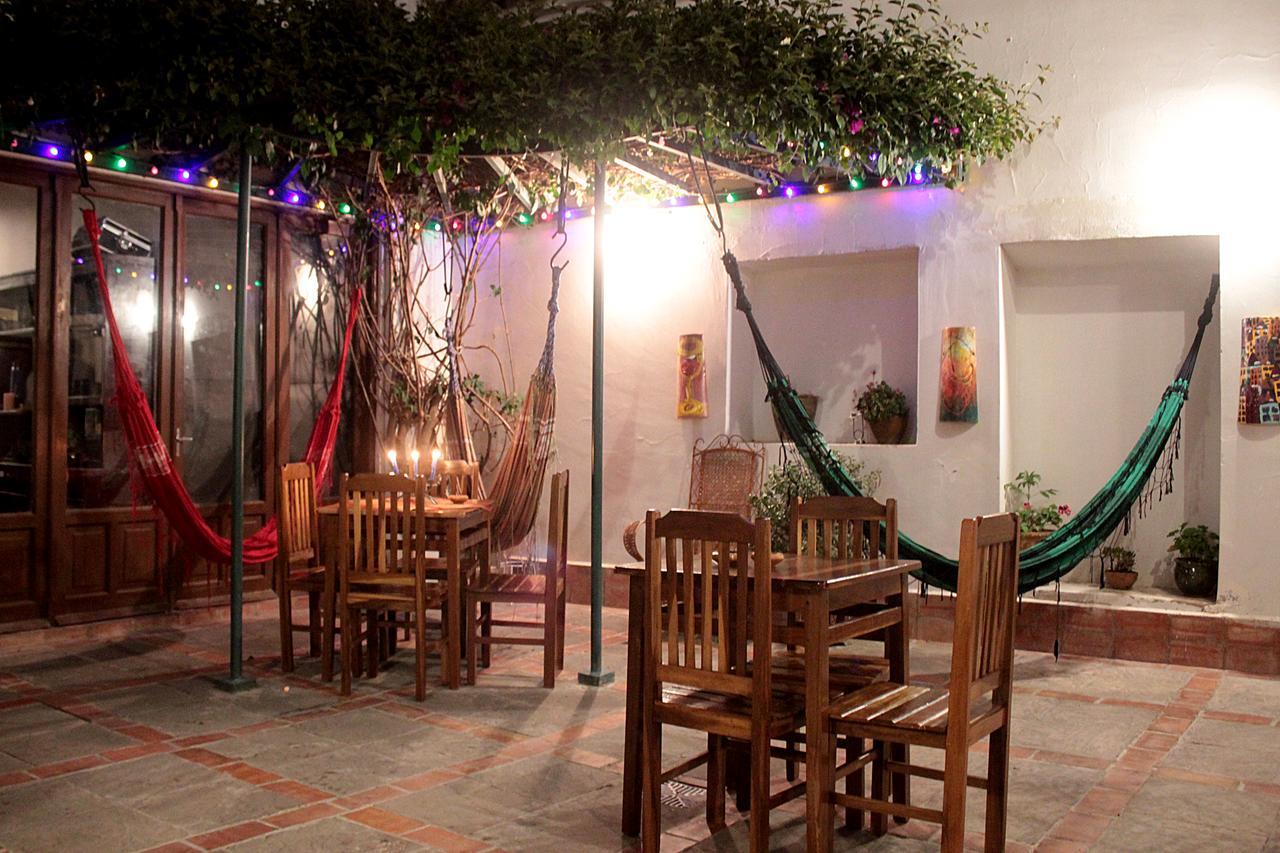 Hostel Casa Blanca Sucre Exterior photo